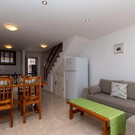 Parque Santiago Ii 271 - Two Bed With Pool View And Wifi Internet * Playa de las Américas